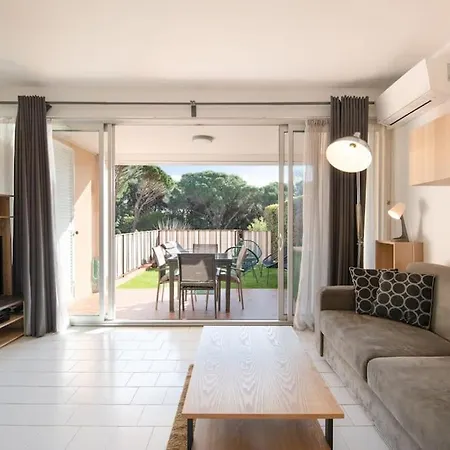 Studio Cabine Climatise -4 Pers- Proche De La Mer Apartment
