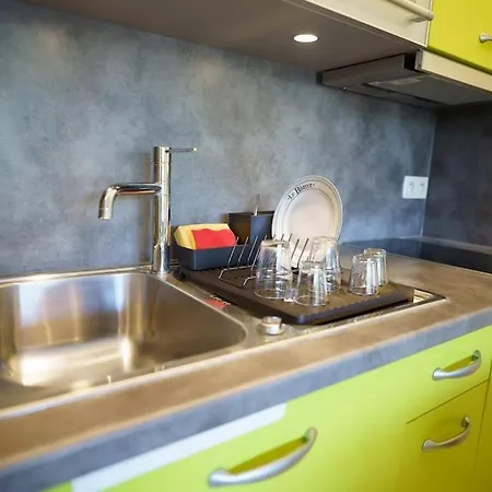 Studio Cabine Climatise -4 Pers- Proche De La Mer Apartment Sainte-Maxime